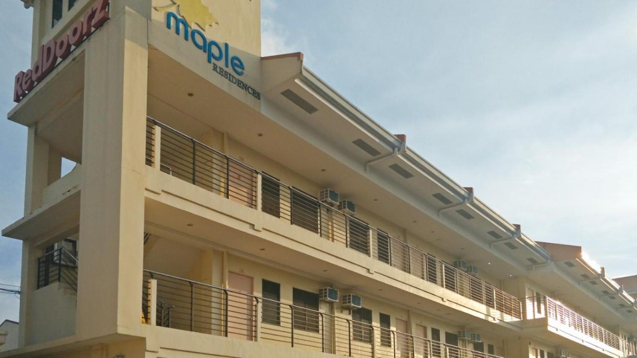 RedDoorz Plus near Talisay Town Center Exterior foto